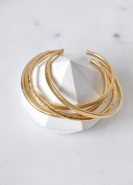 Delicate Bangle Set
