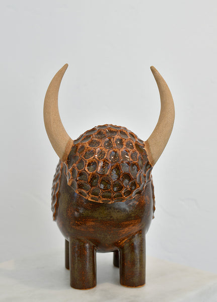 Ceramic Bully: Inferno Red Textured Longhorn Bully
