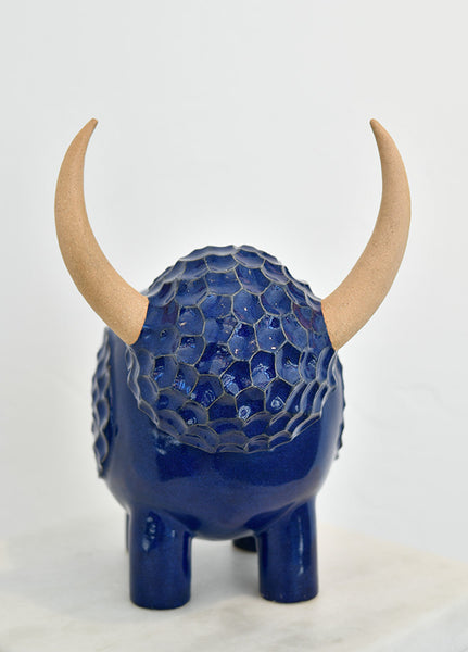 Ceramic Bully: Midnight Textured Longhorn Bully